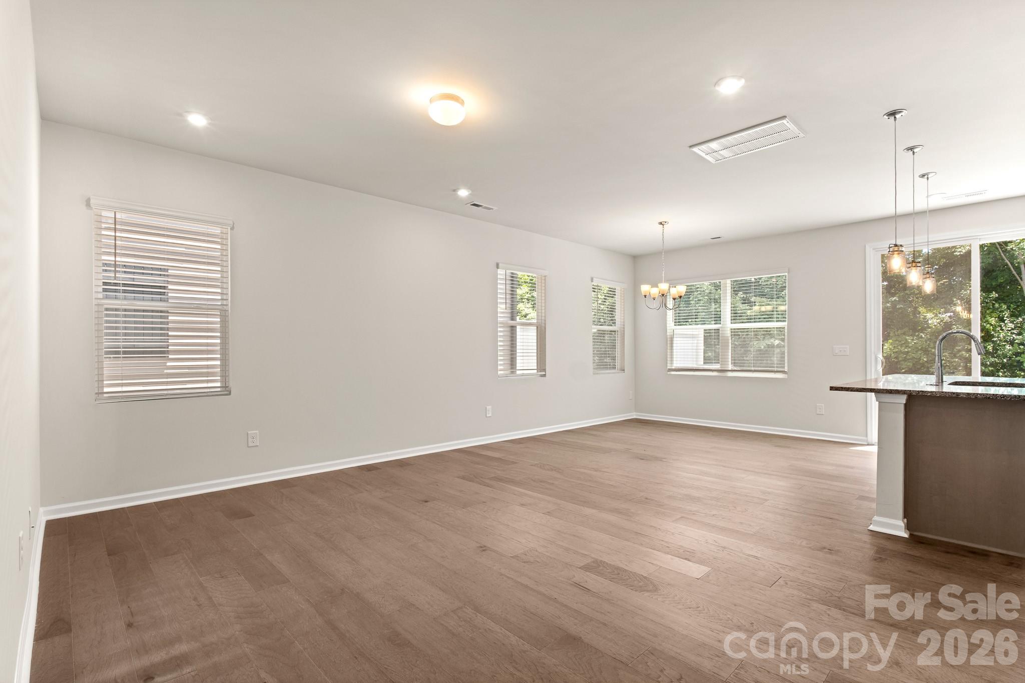 Fifteen 15 Cannon - Residential
