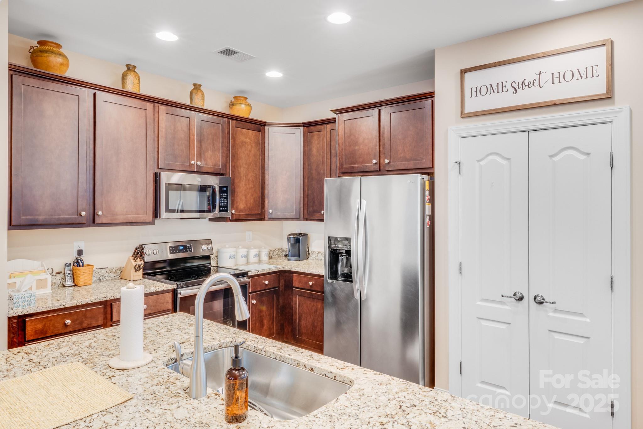 Baileys Glen - Residential