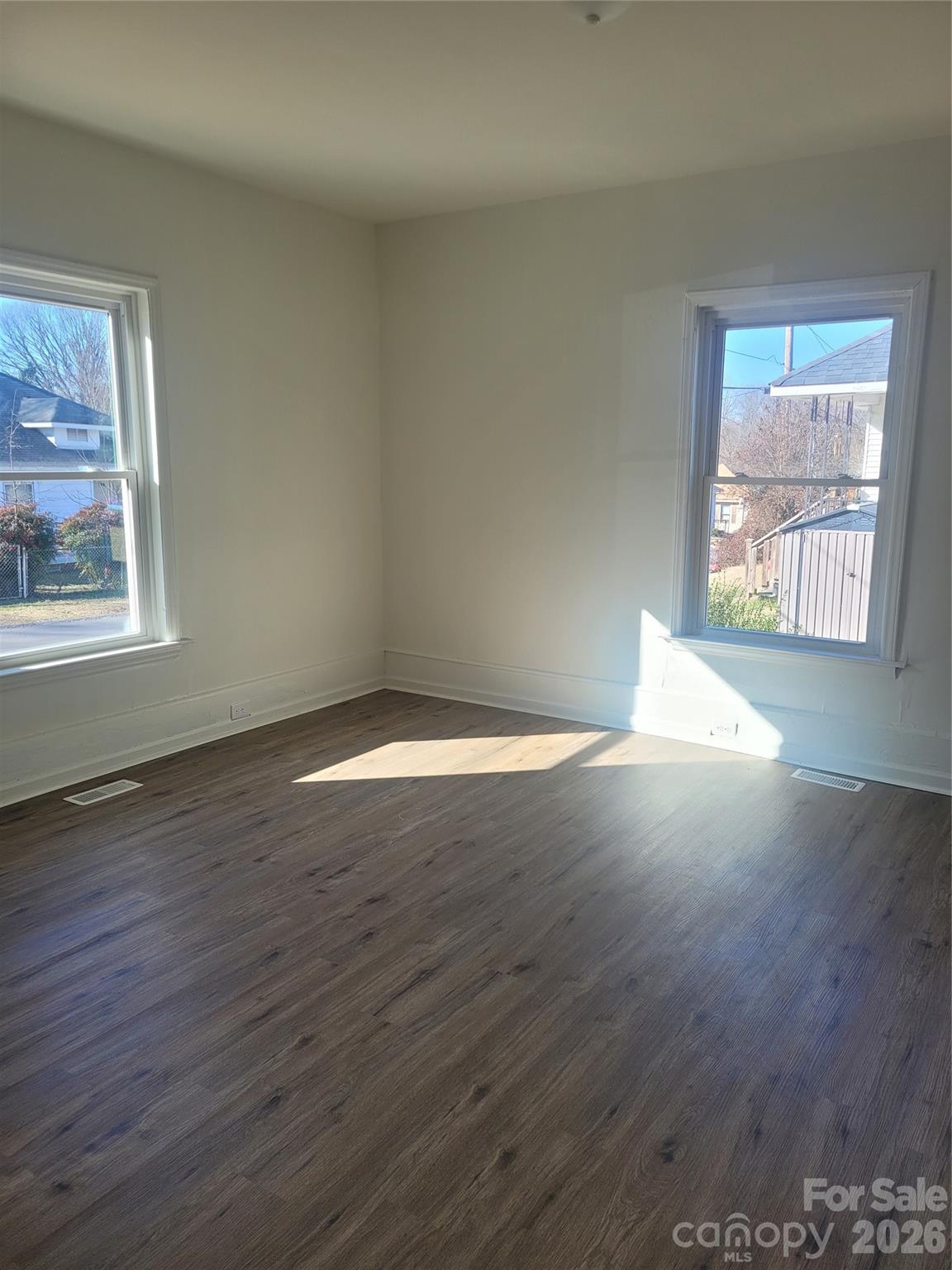 Groves Thread Company - Residential