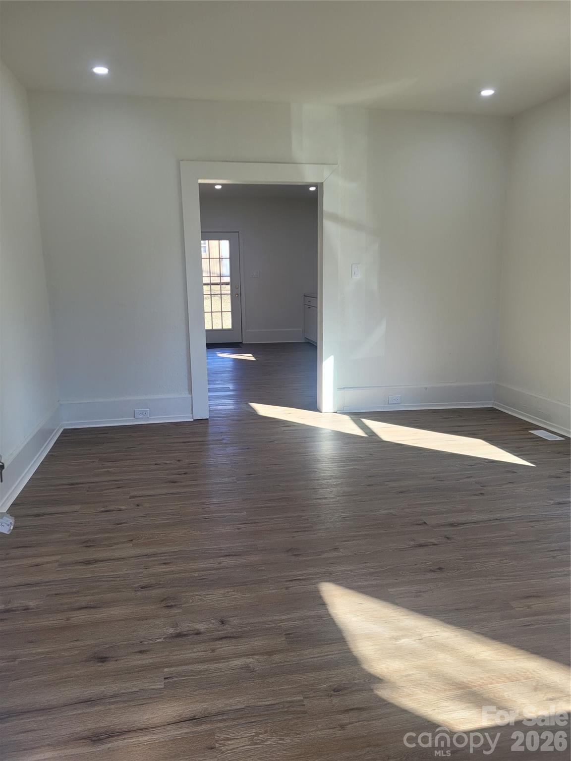 Groves Thread Company - Residential