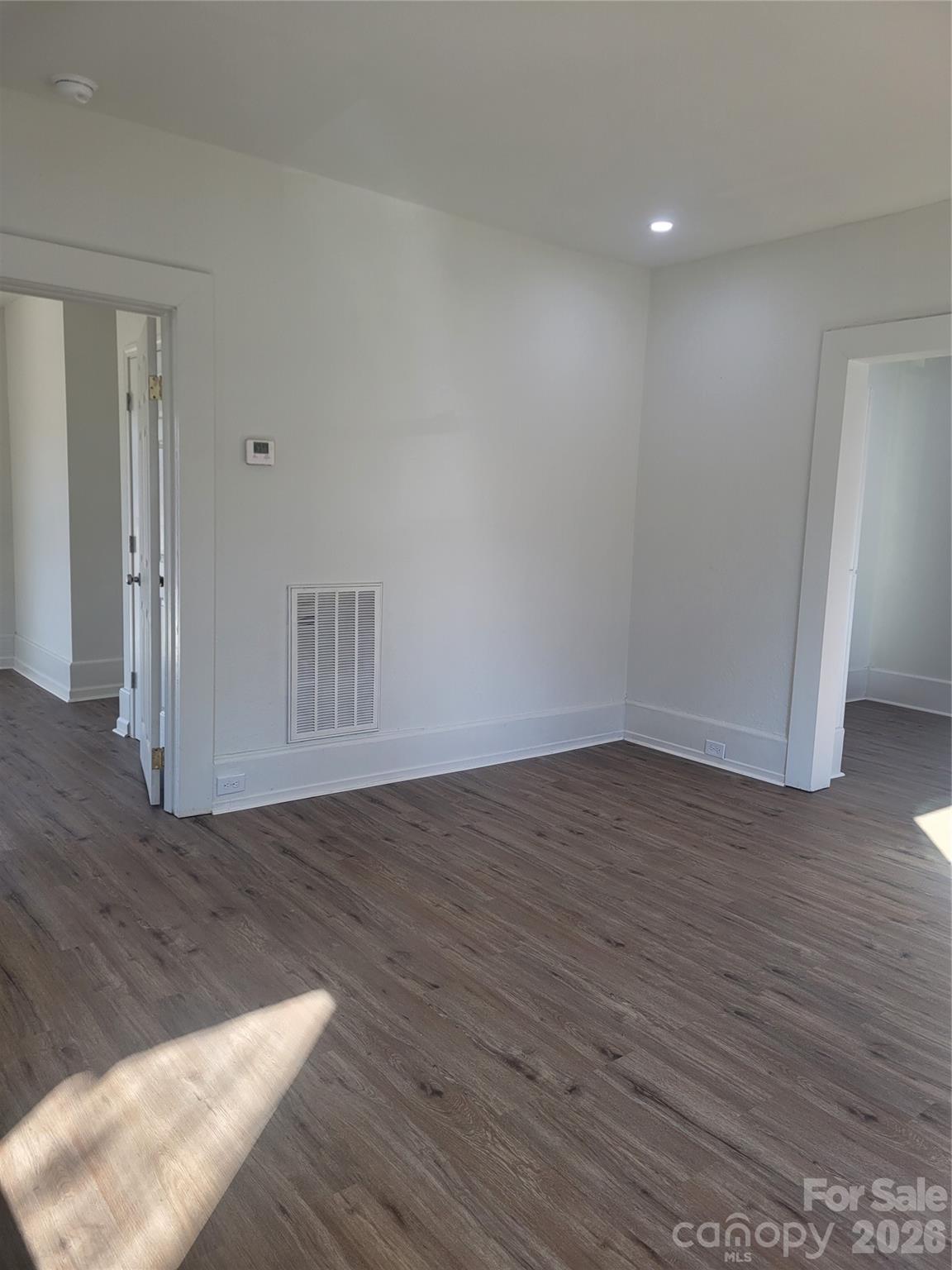 Groves Thread Company - Residential