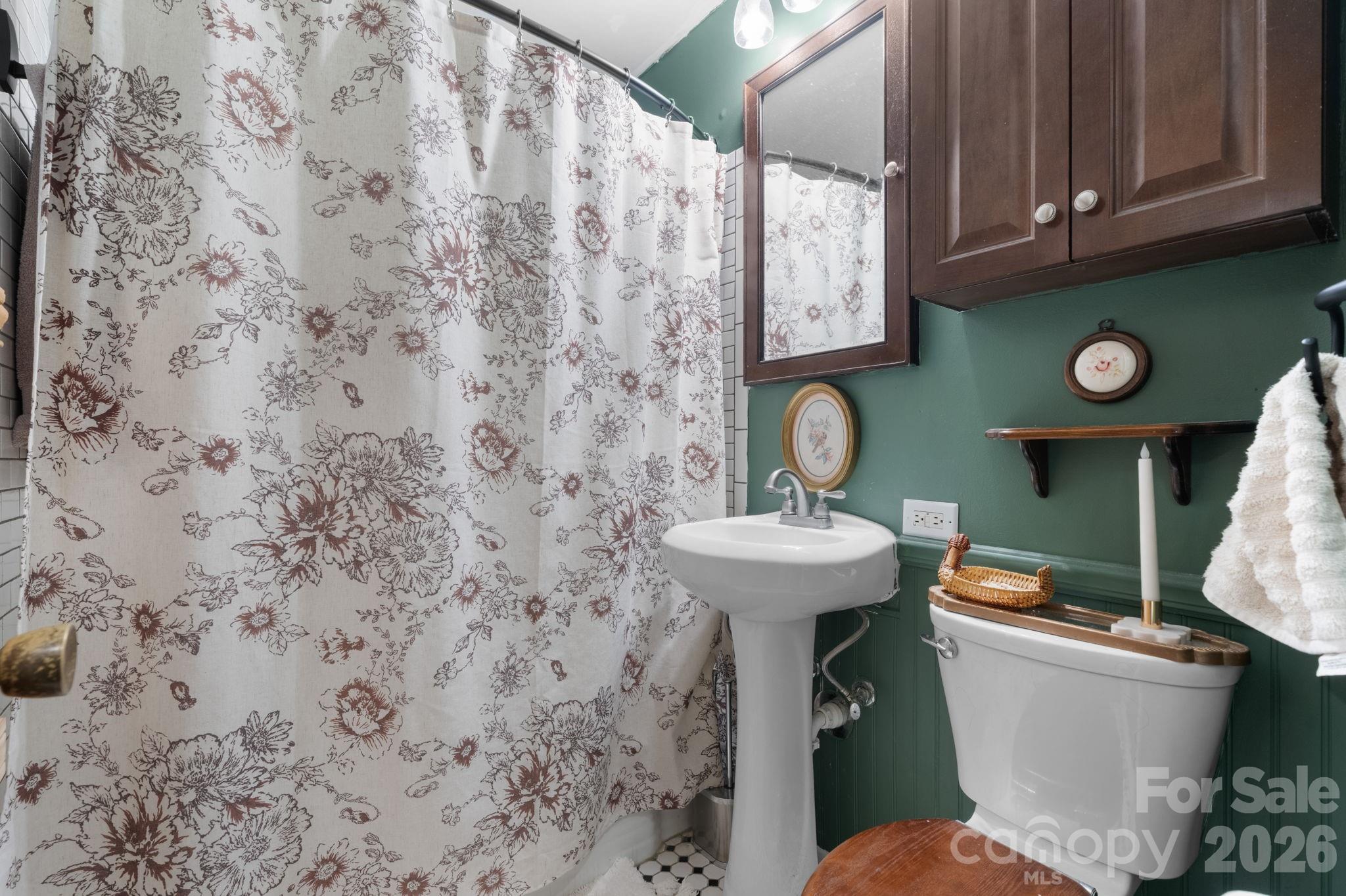 Hillcrest - Residential