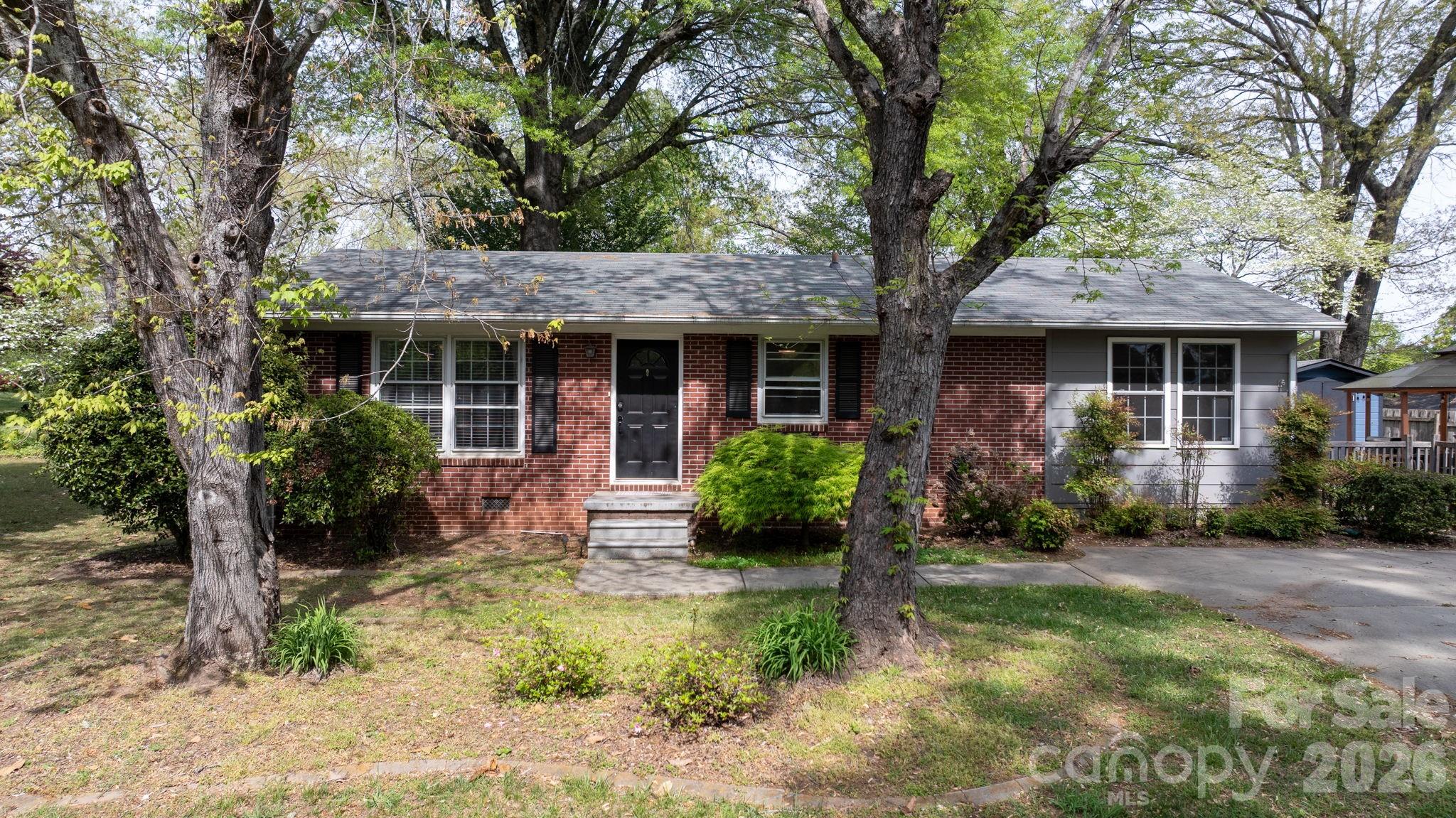 Hillcrest - Residential