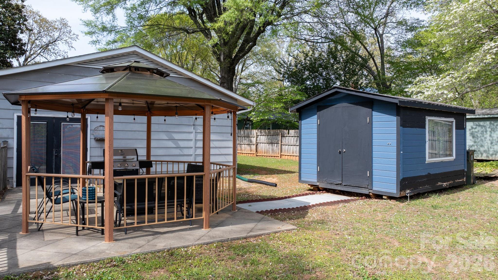 Hillcrest - Residential