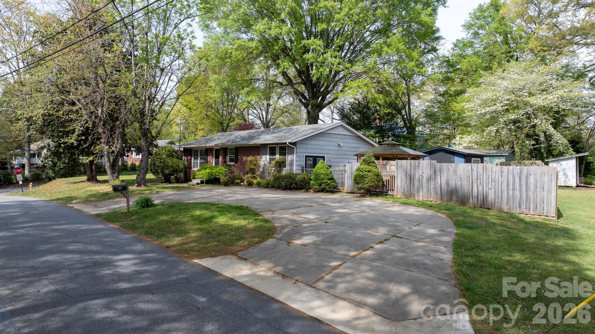 Hillcrest - Residential