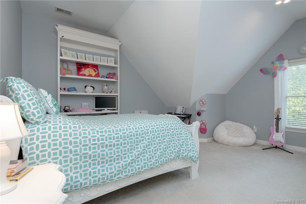 The Hamptons - Residential