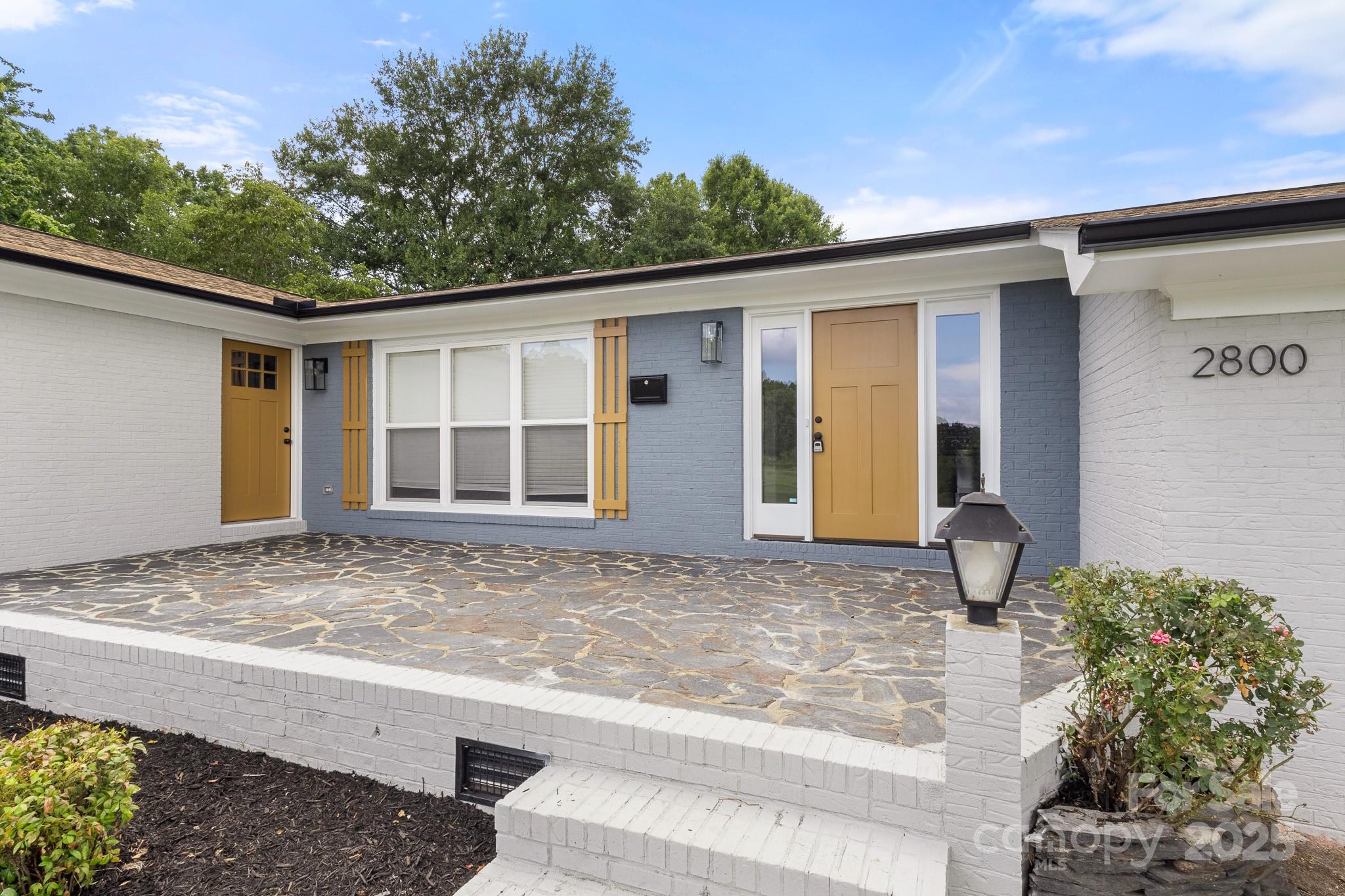 2800 Potter Road S