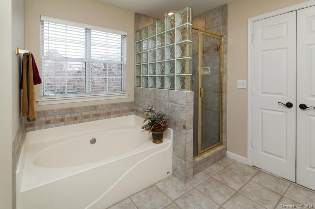 Morrison Cove - Residential