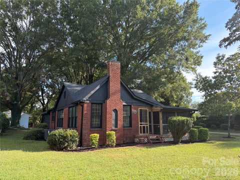 Photo of 1175 Mecklenburg Highway, Mooresville, NC 28115 (MLS # 4423998)