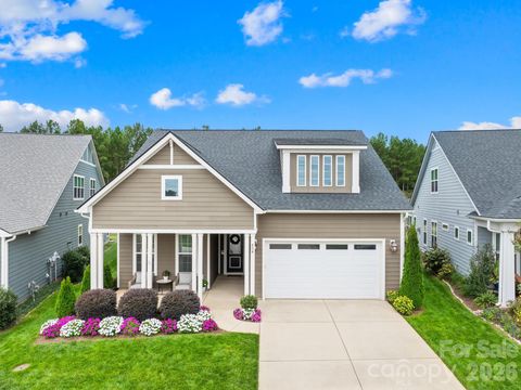 Photo of 454 Bowline Drive, Denver, NC 28037 (MLS # 4361820)