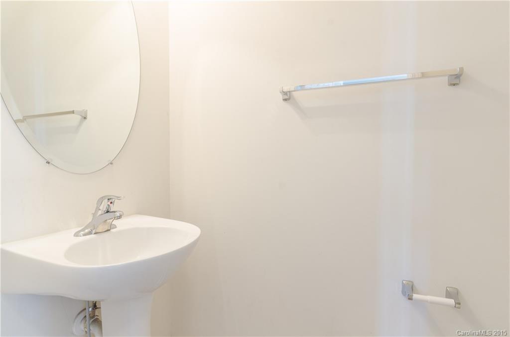 Robinwood Village - Residential Lease