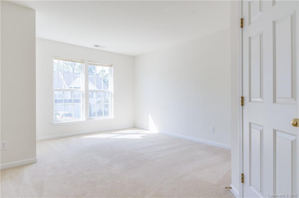 Robinwood Village - Residential Lease