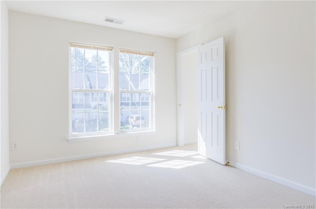 Robinwood Village - Residential Lease