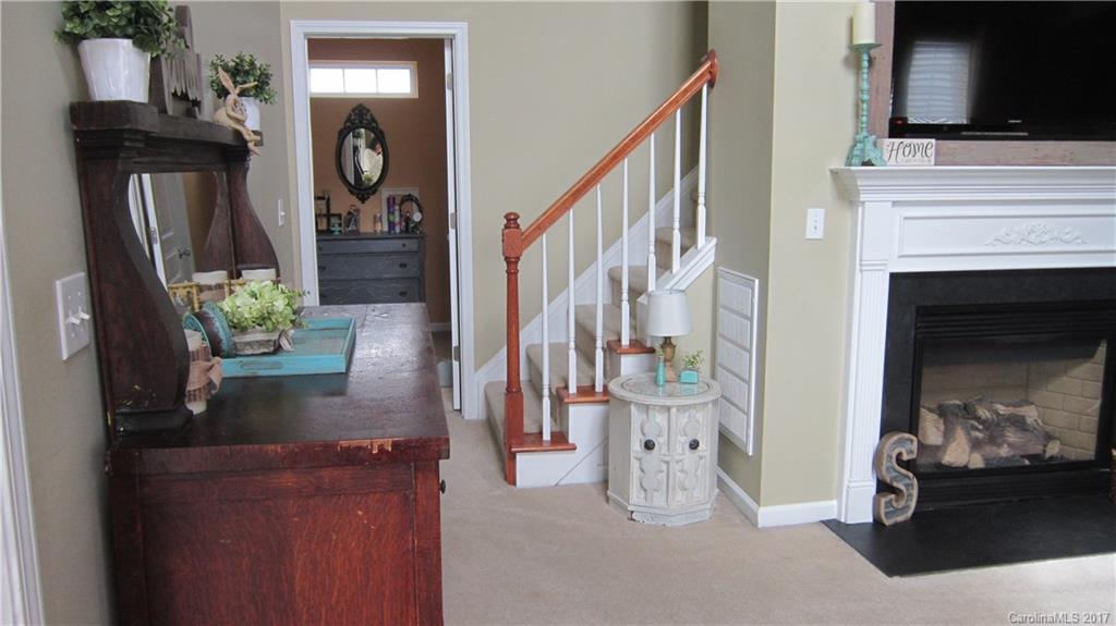 Ridge Pointe - Residential