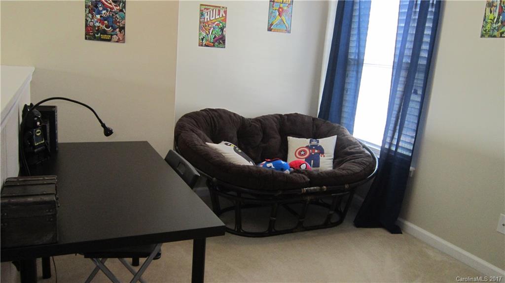 Ridge Pointe - Residential