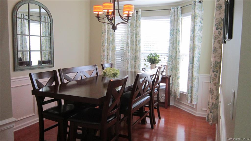 Ridge Pointe - Residential