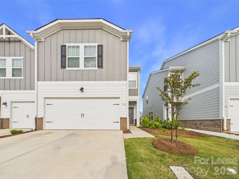 Photo of 1768 Braemar Village Drive, Monroe, NC 28110 (MLS # 4365149)