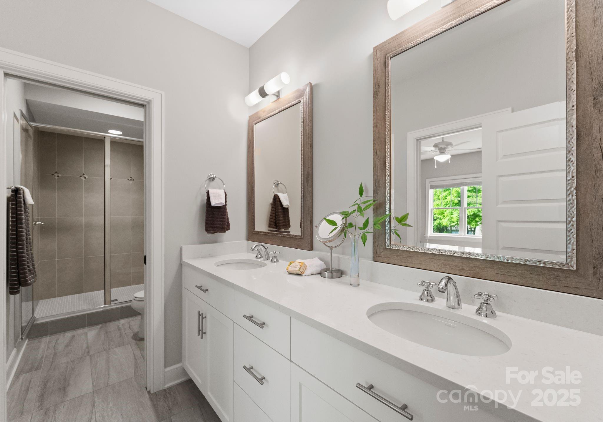 Pointe Regatta - Residential