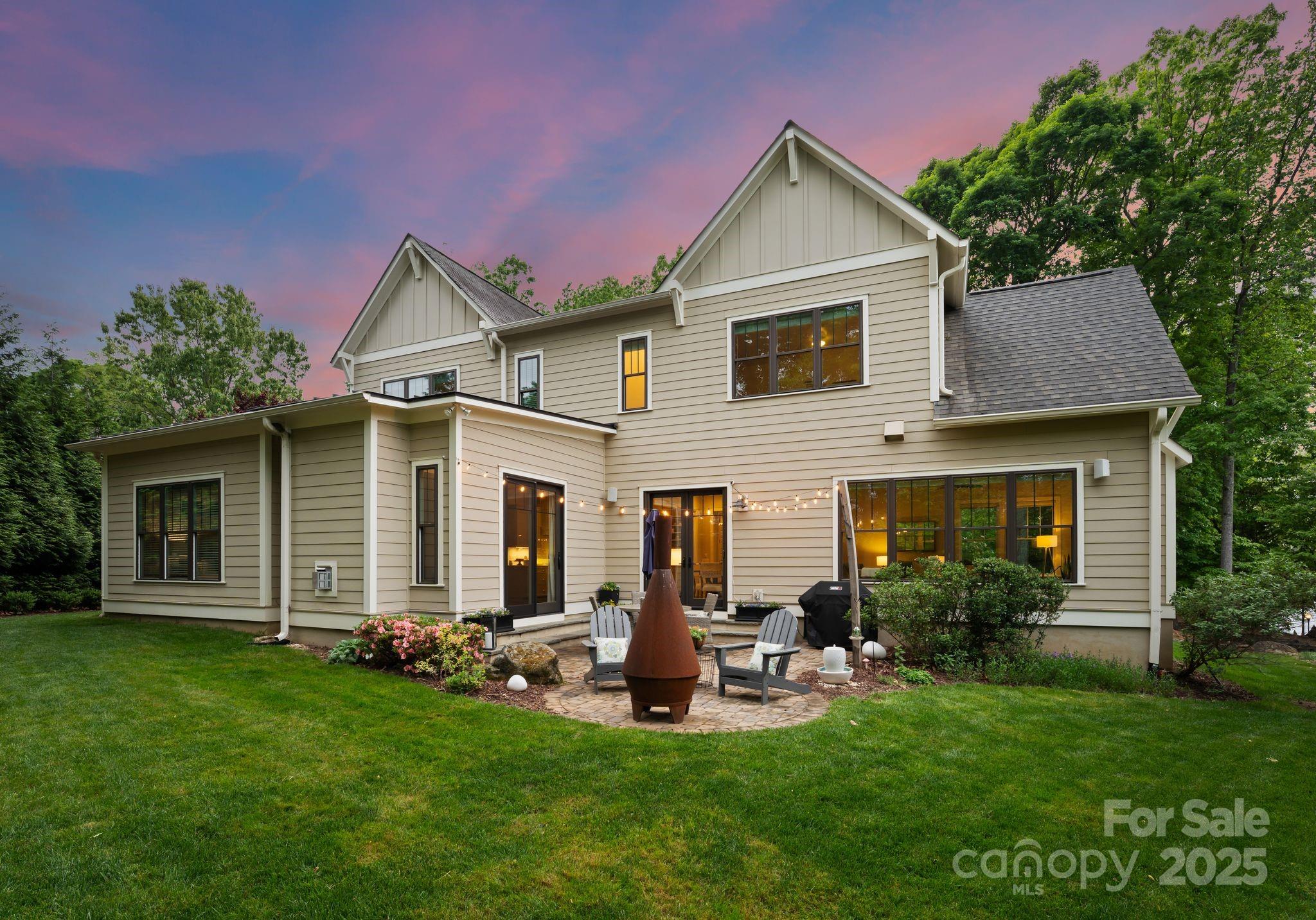 Pointe Regatta - Residential