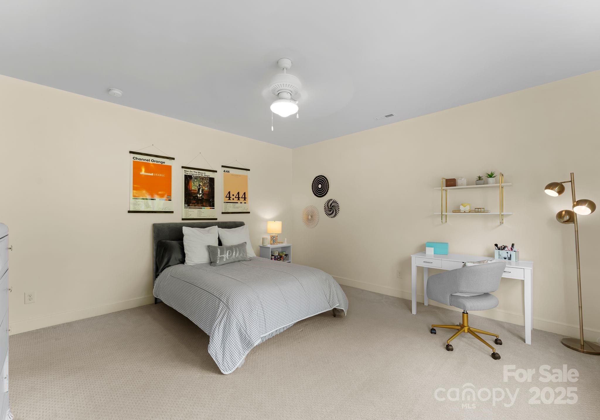 Pointe Regatta - Residential