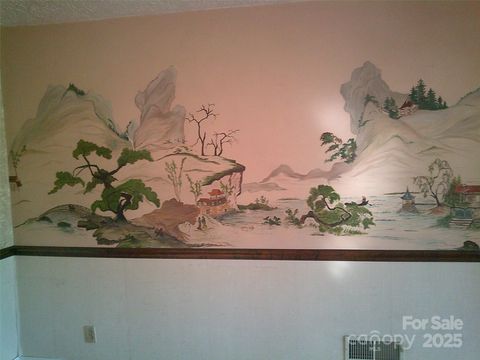 1303 W Dixon Boulevard Shelby NC 28152