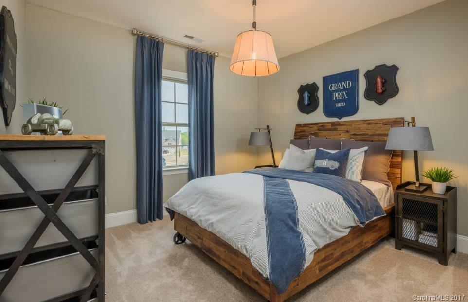 Estates at Audubon Lake - Residential