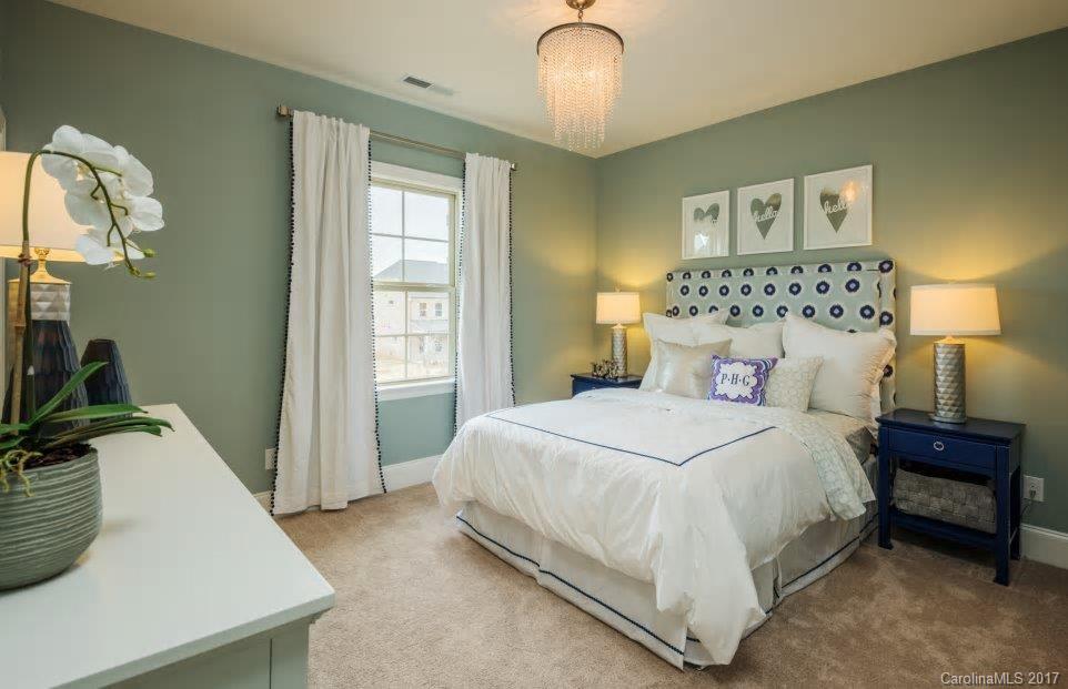 Estates at Audubon Lake - Residential