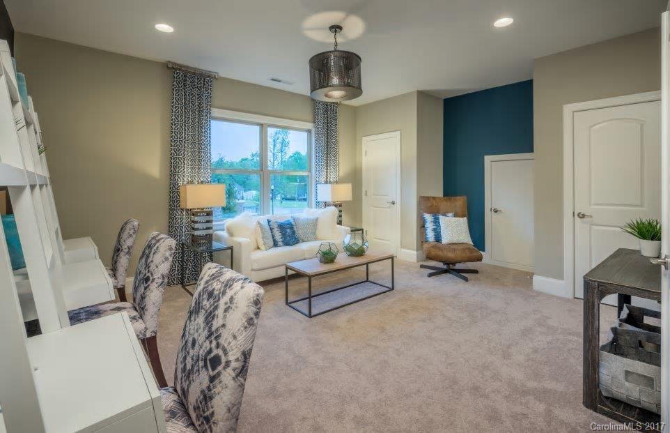 Estates at Audubon Lake - Residential