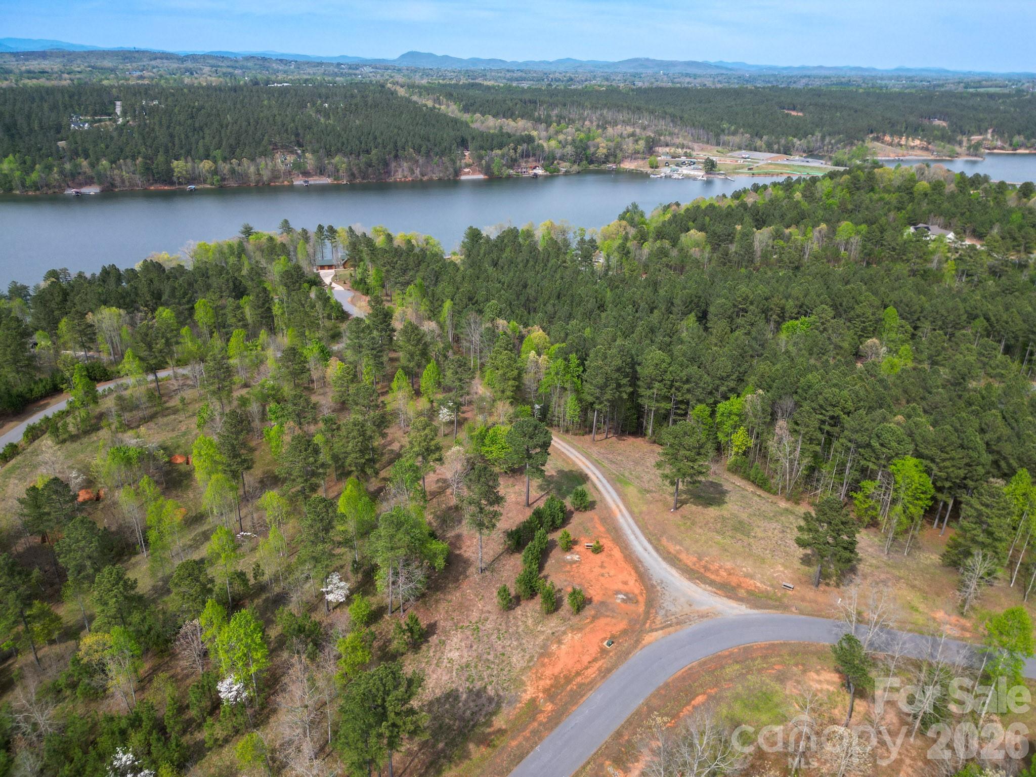 1997 Lake Vista Drive NE