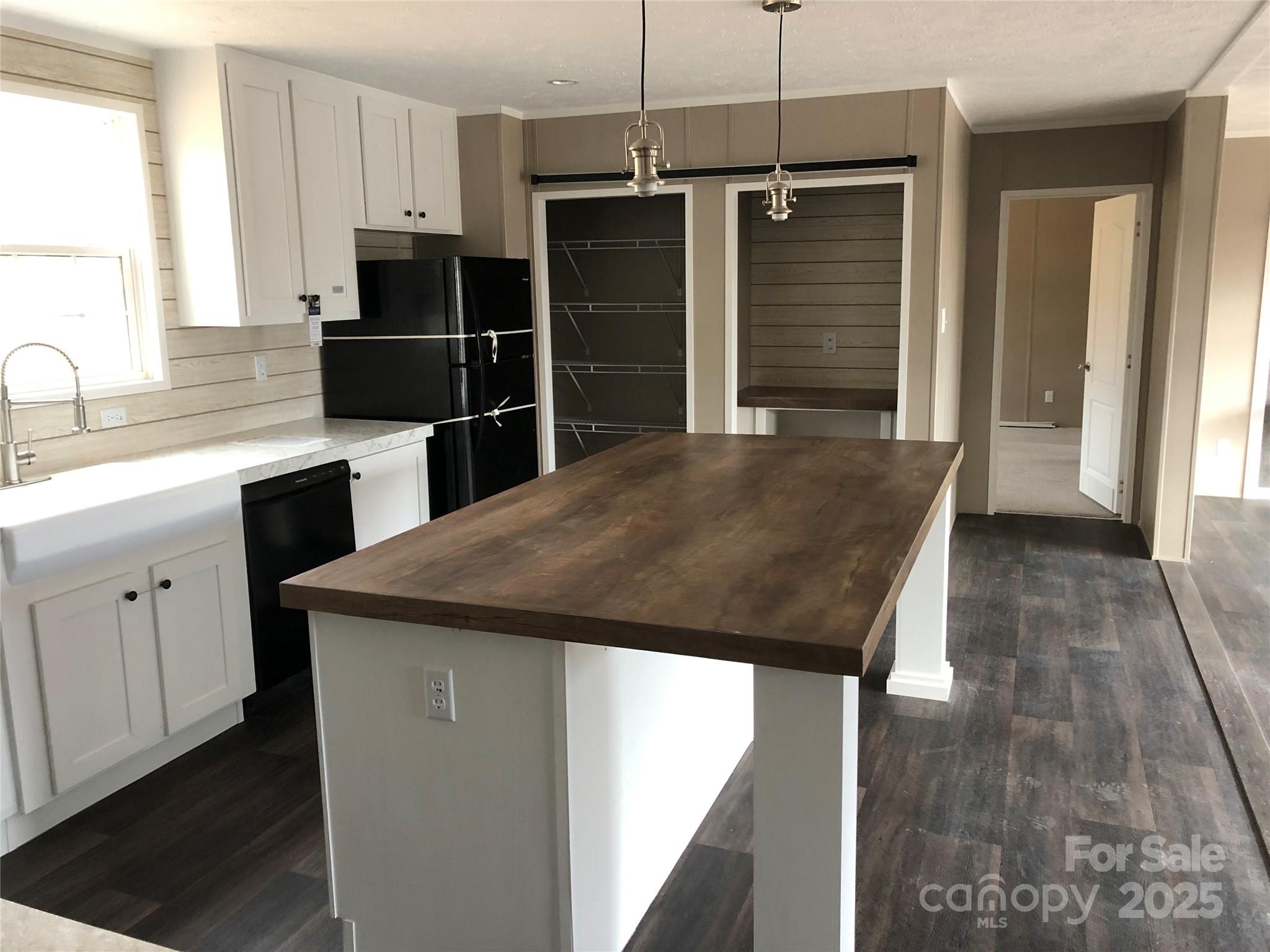 33 Foxcroft Lane