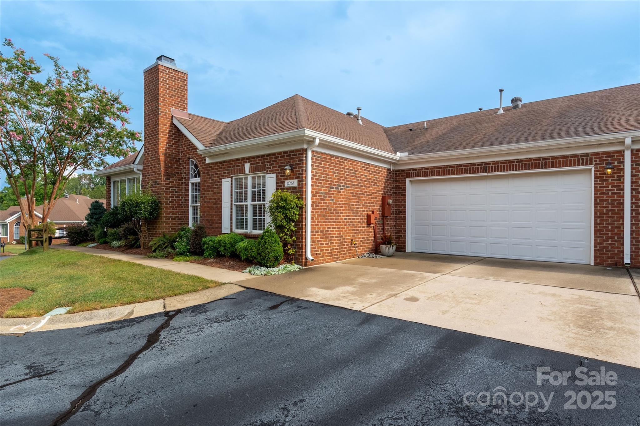 Windsor Oaks - Residential