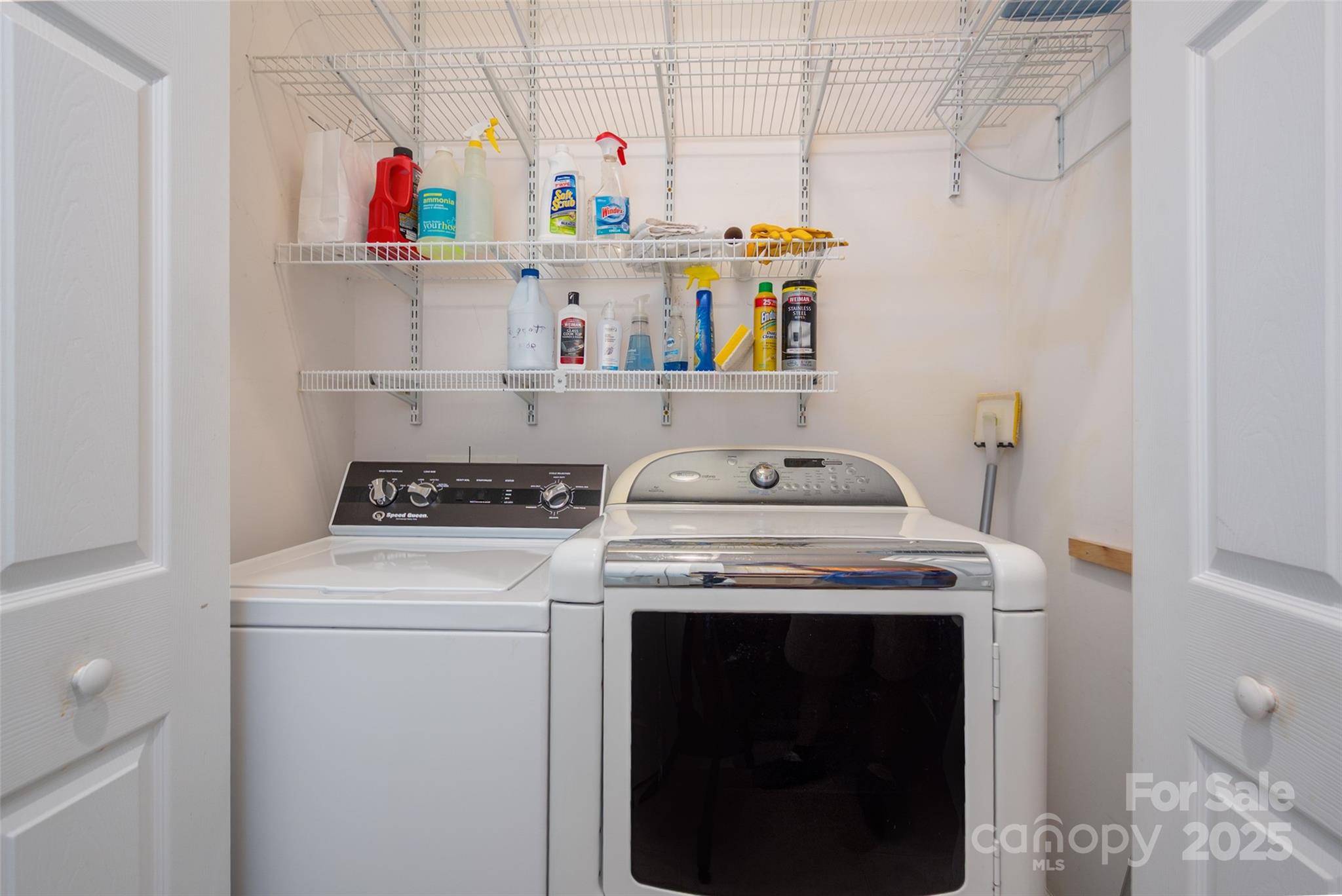 Windsor Oaks - Residential