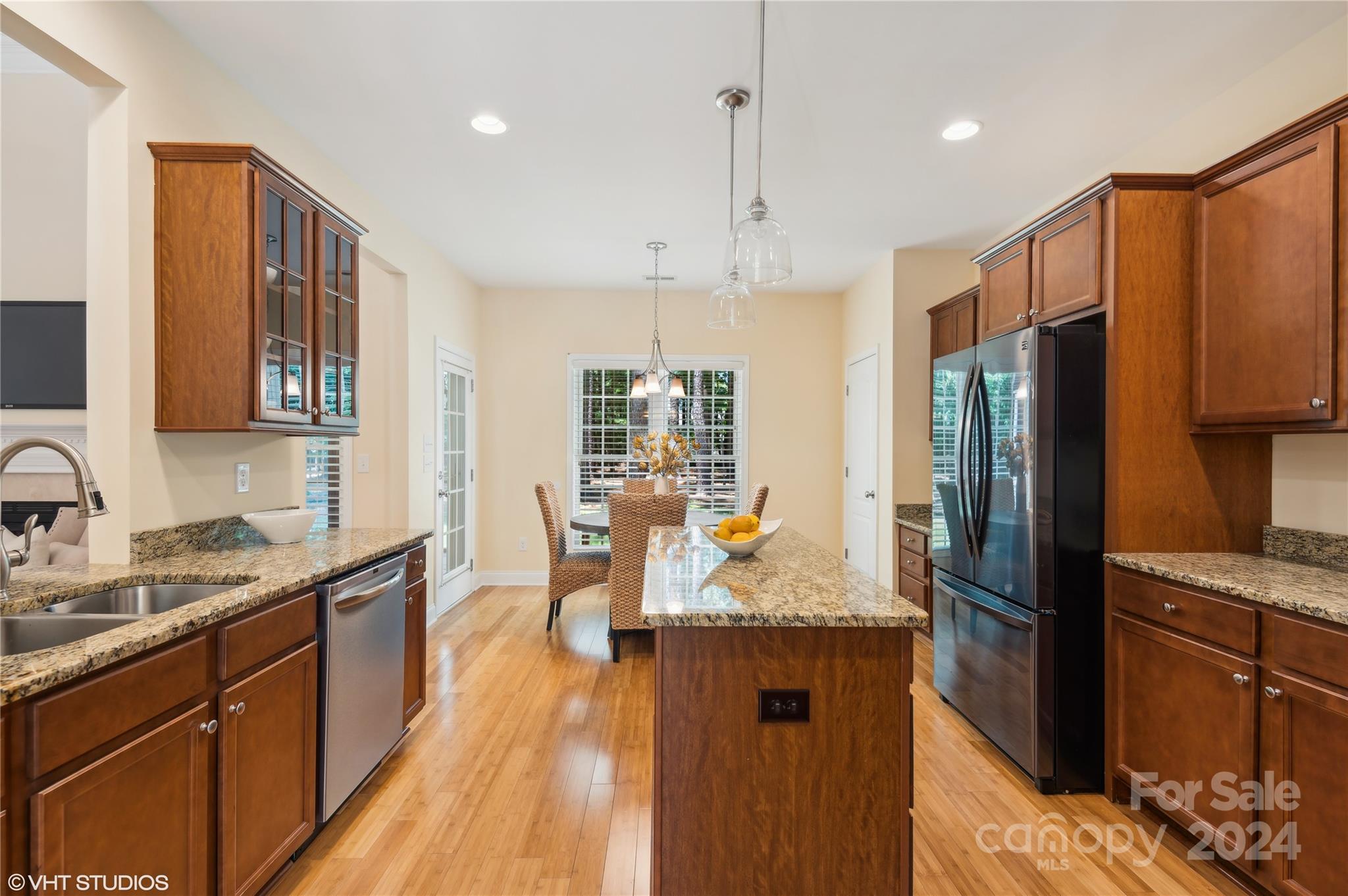 Water Edge - Residential