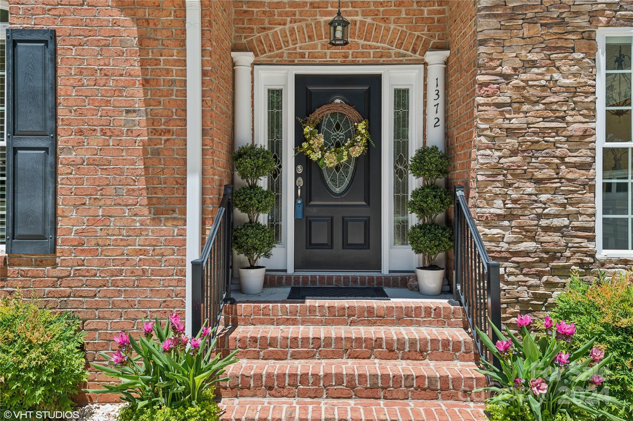 Water Edge - Residential