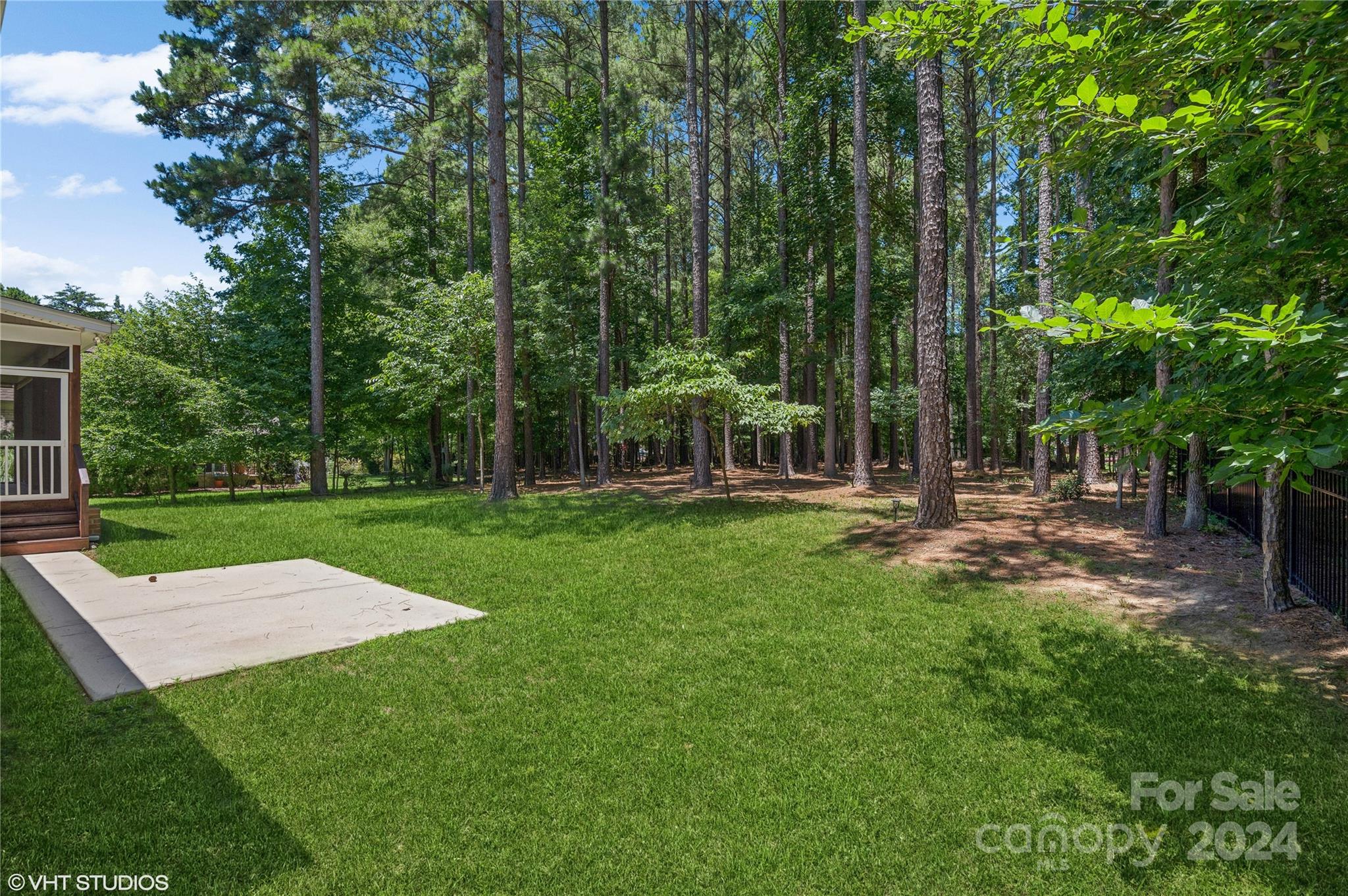 Water Edge - Residential