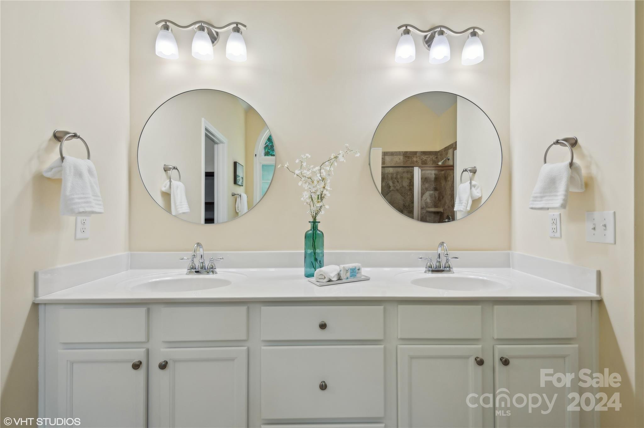 Water Edge - Residential