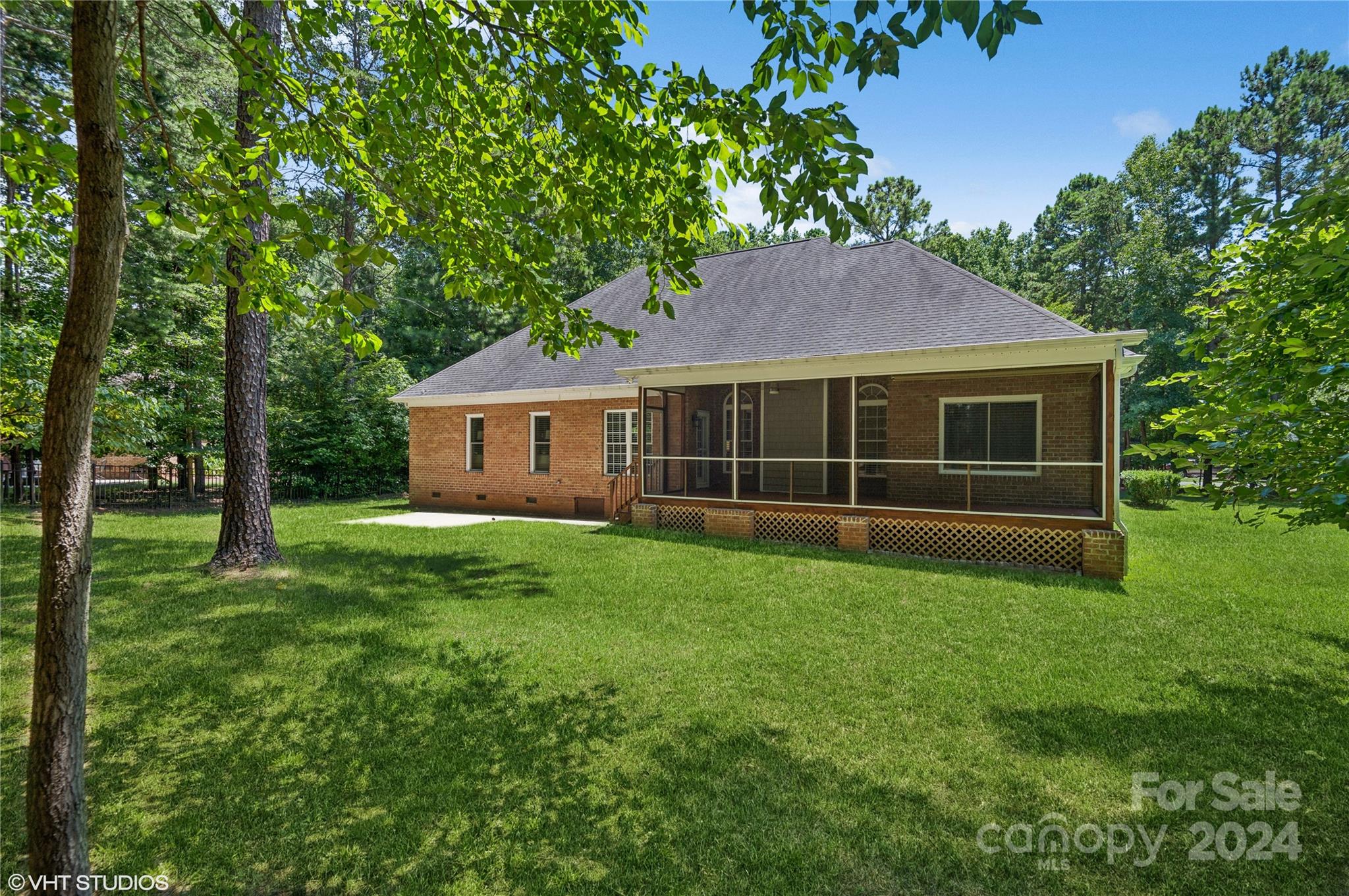 Water Edge - Residential