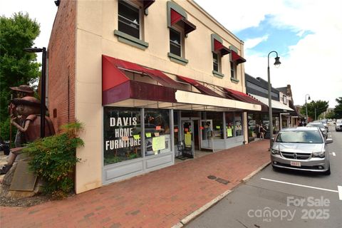 93 N Main Street Waynesville NC 28786