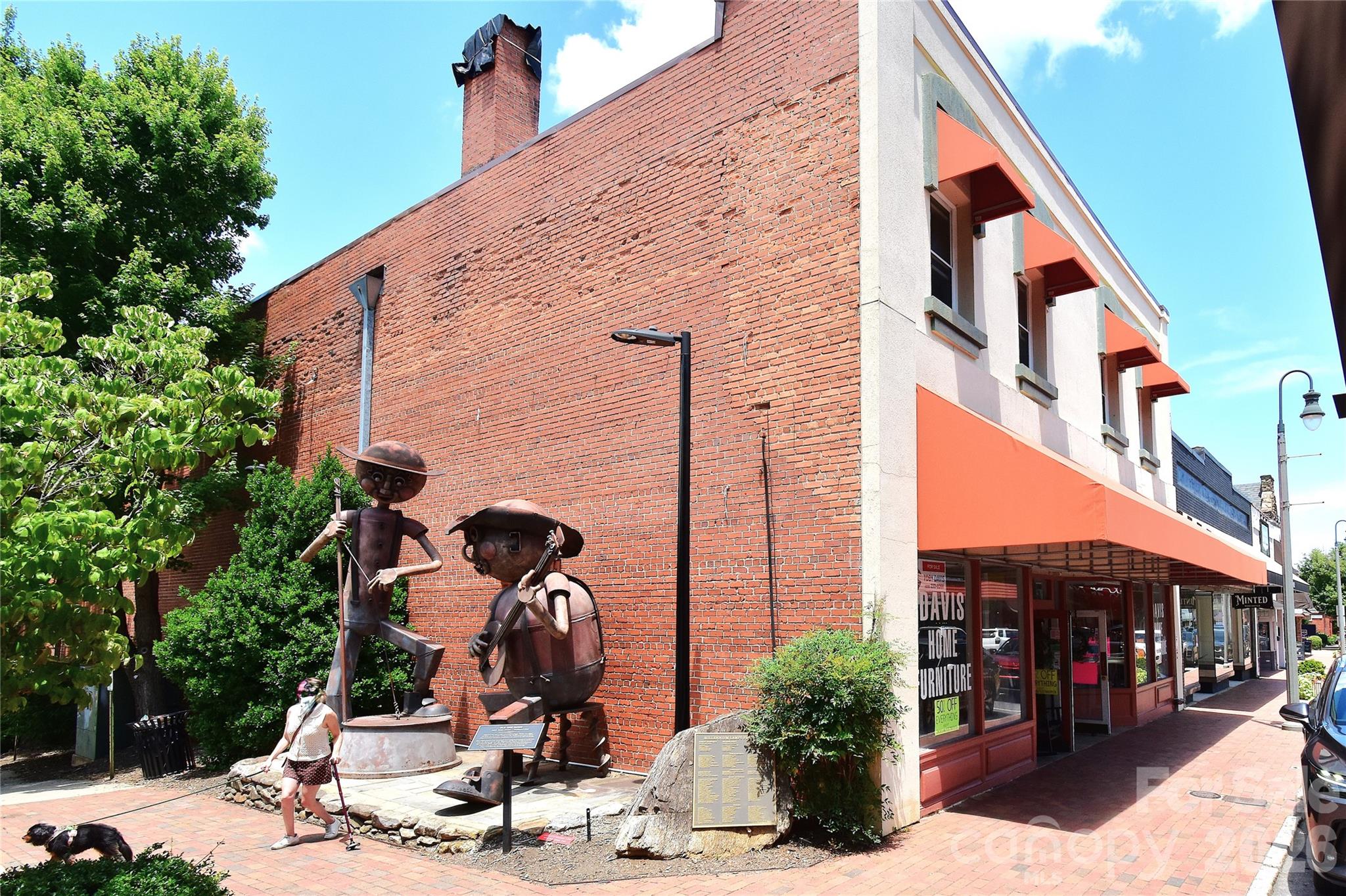 93 N Main Street