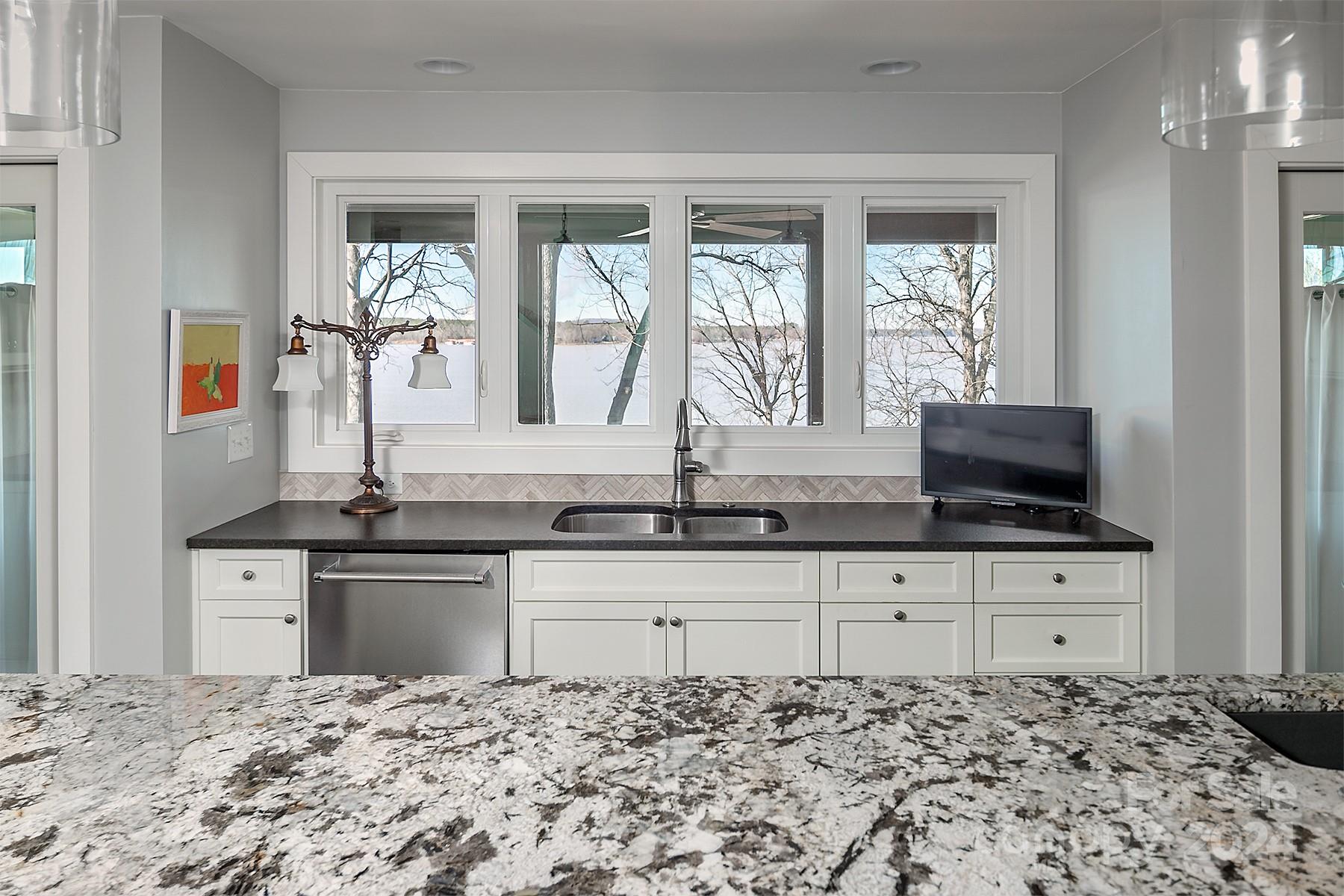 Tega Cay - Residential