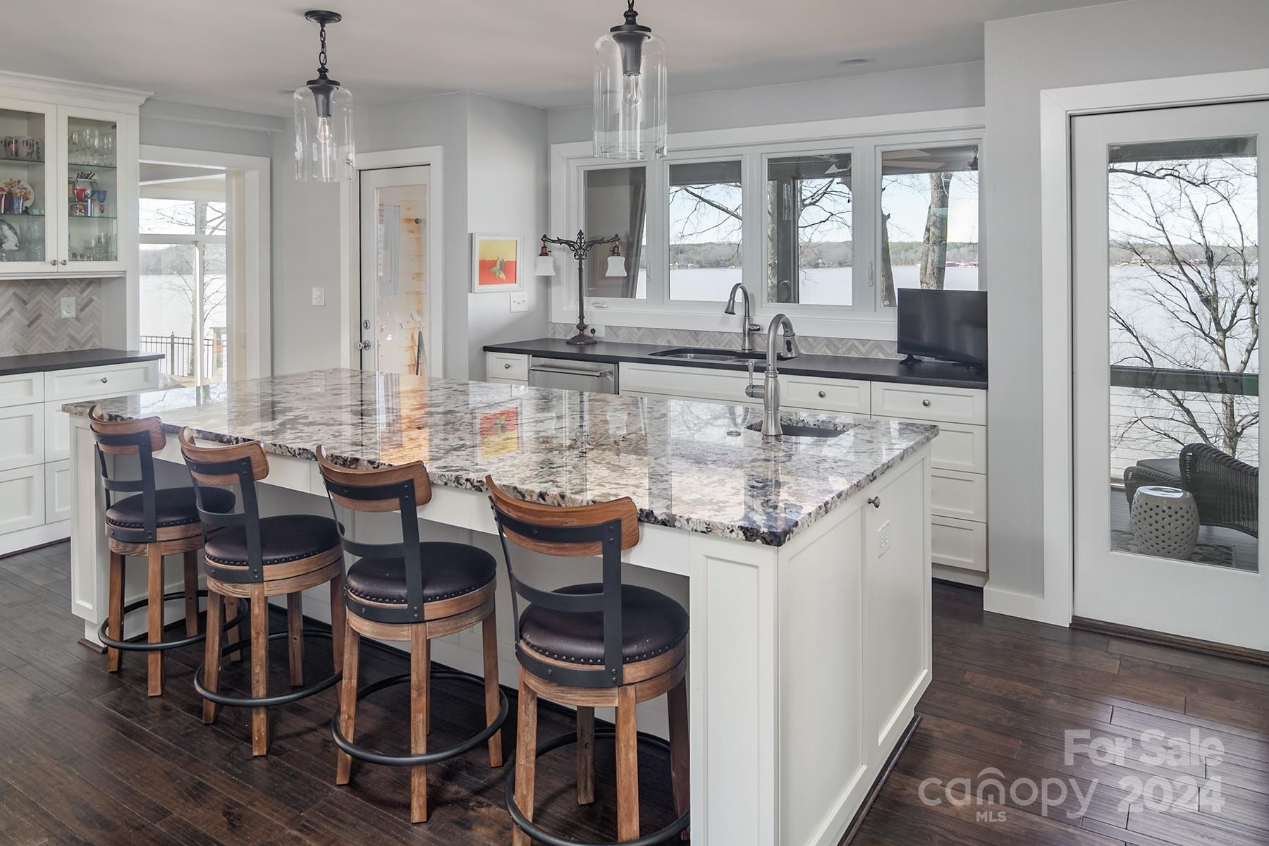 Tega Cay - Residential