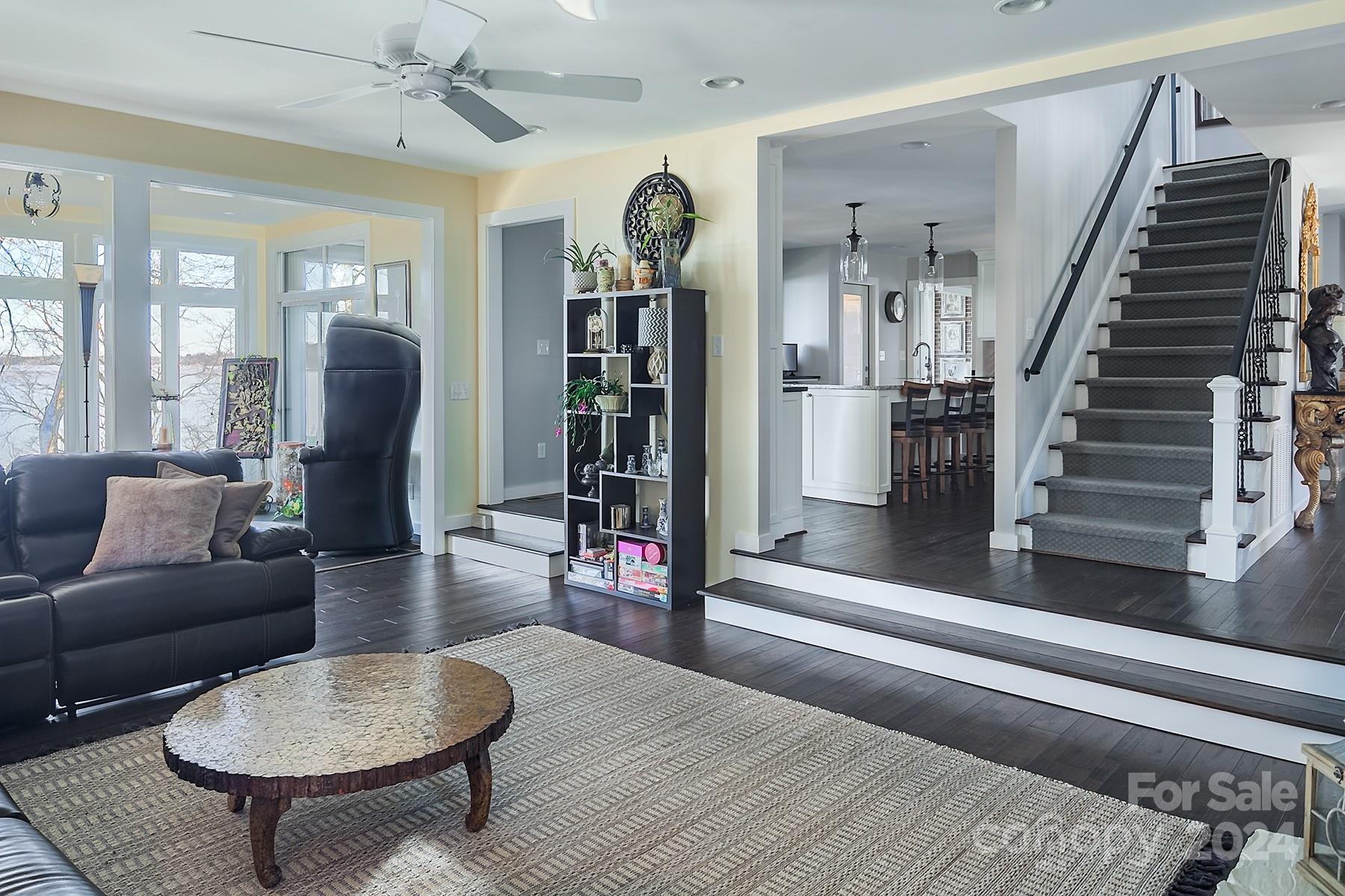 Tega Cay - Residential