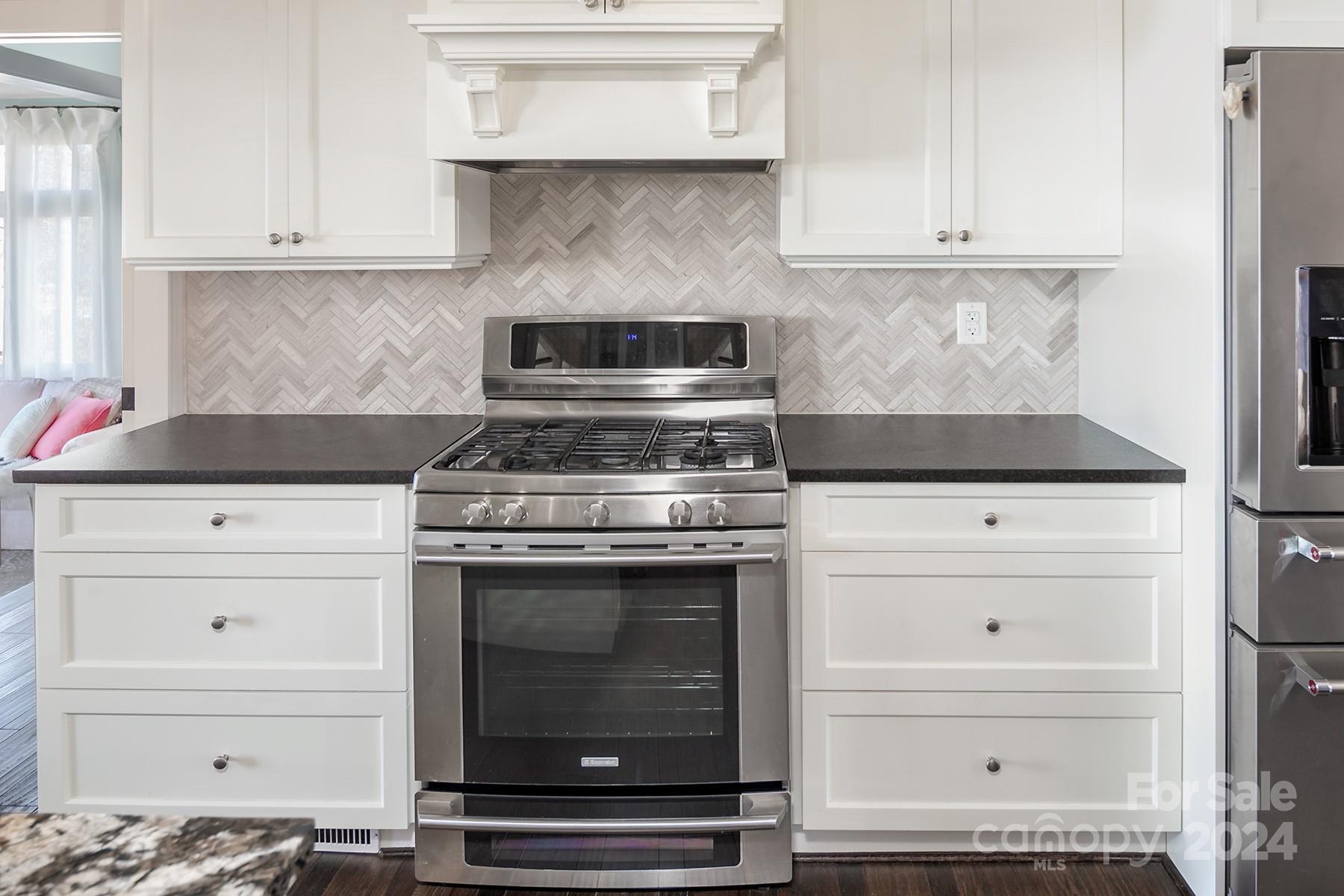 Tega Cay - Residential