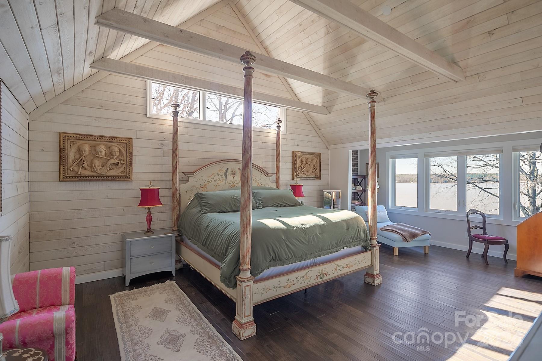 Tega Cay - Residential