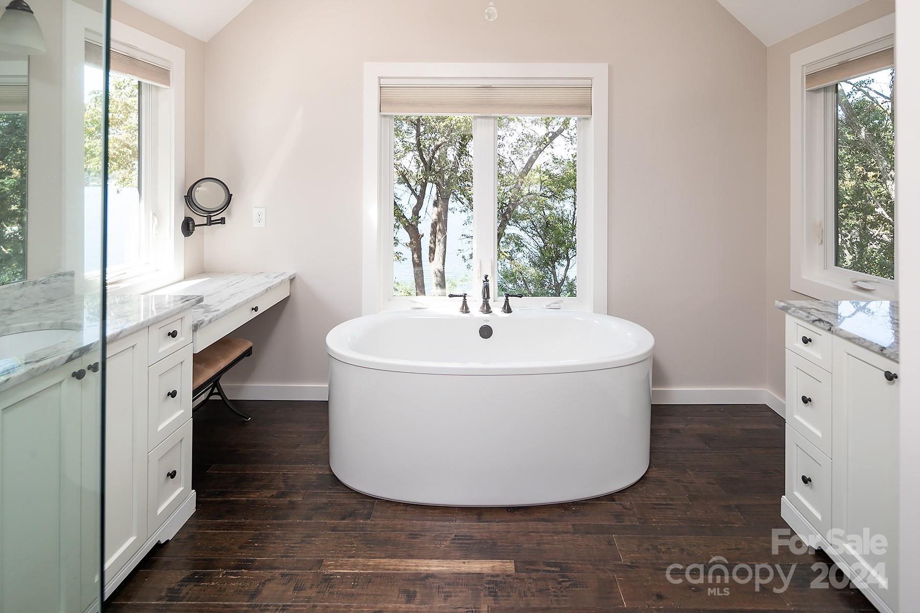 Tega Cay - Residential