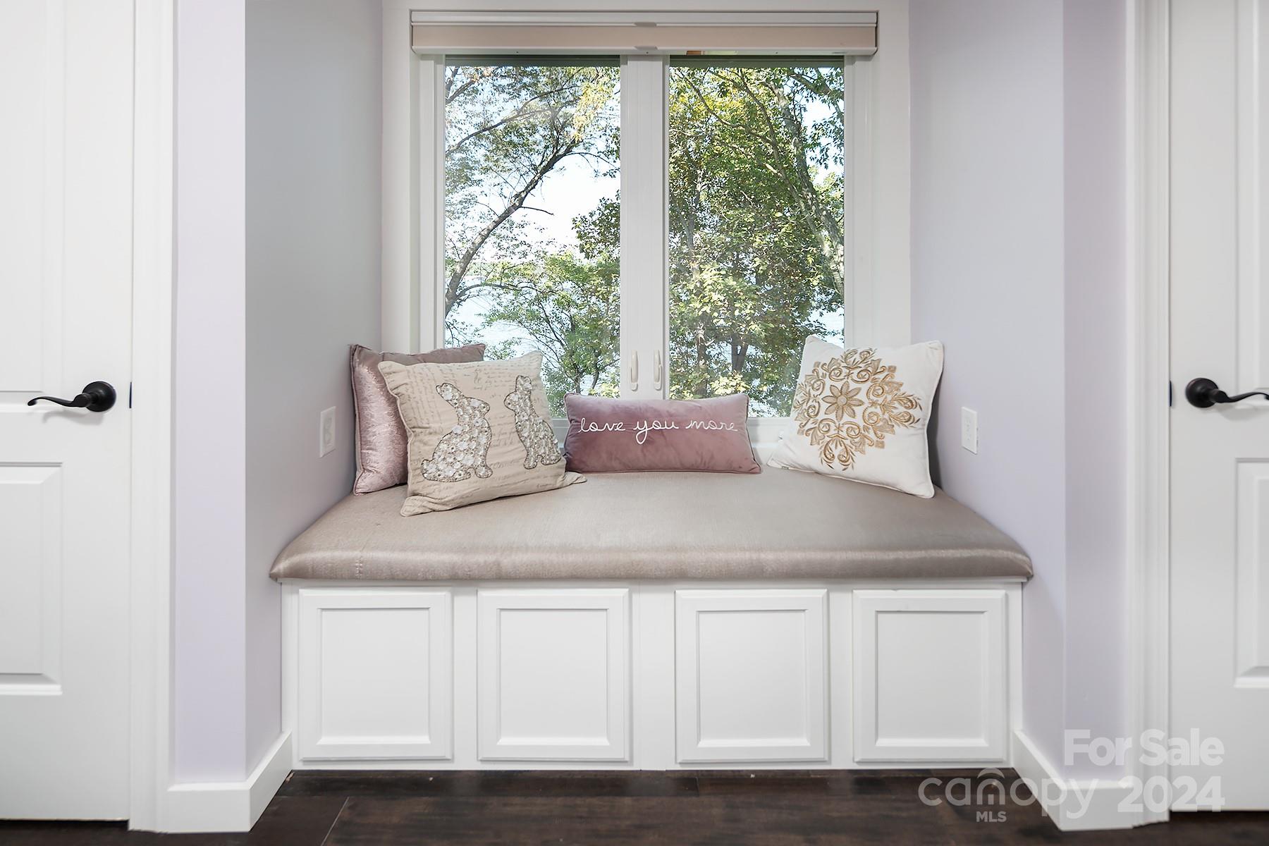 Tega Cay - Residential