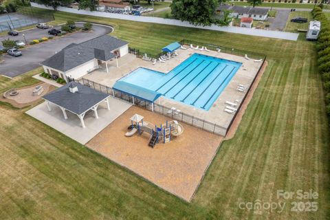 listing image 40