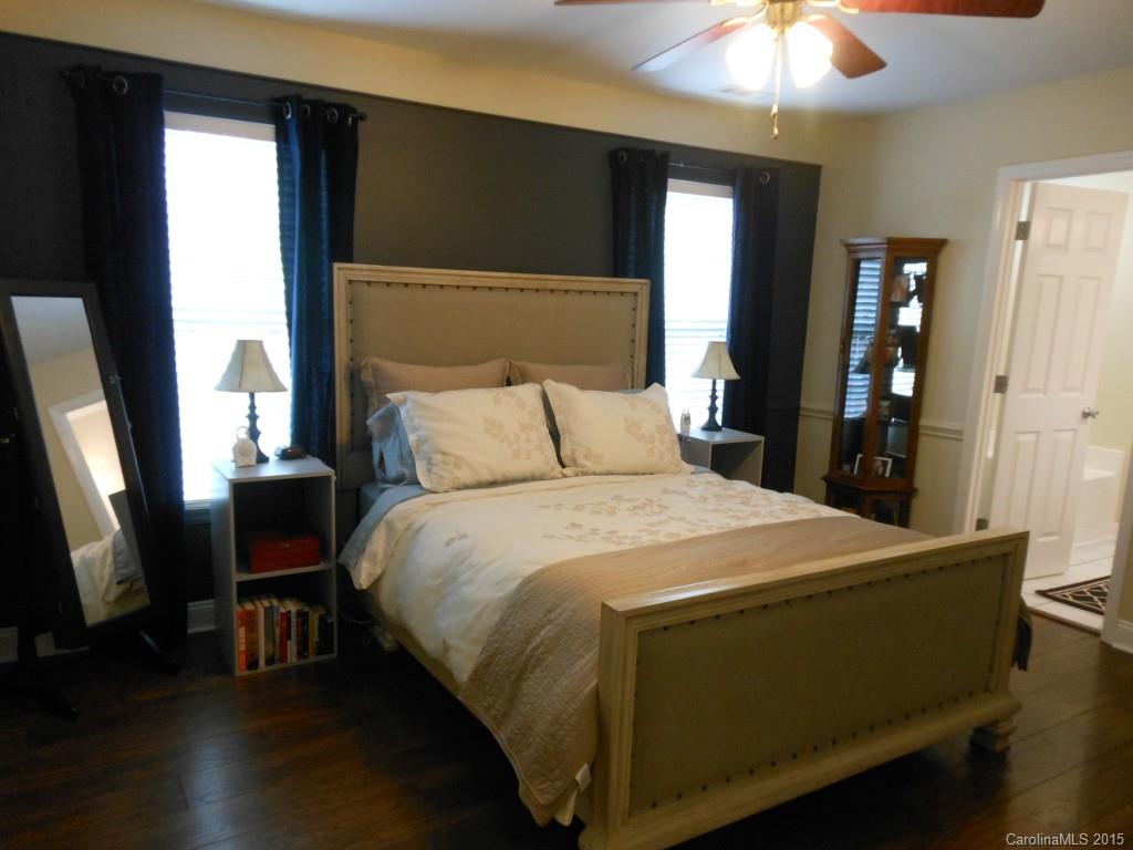 Colonial Village - Residential