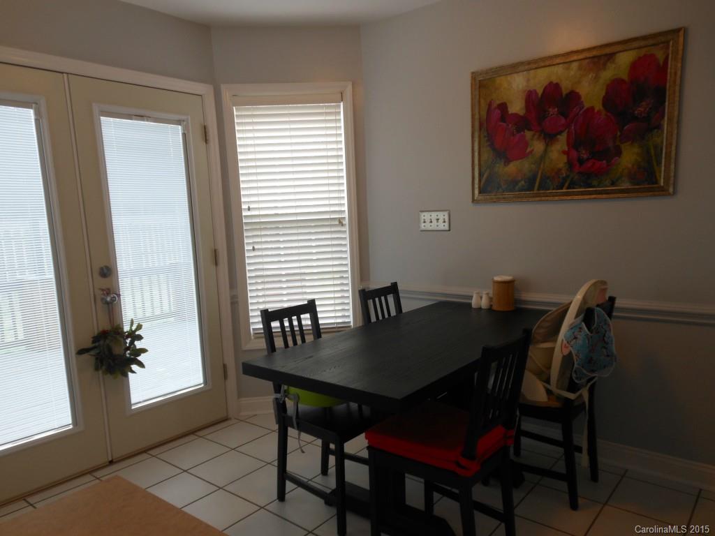 Colonial Village - Residential