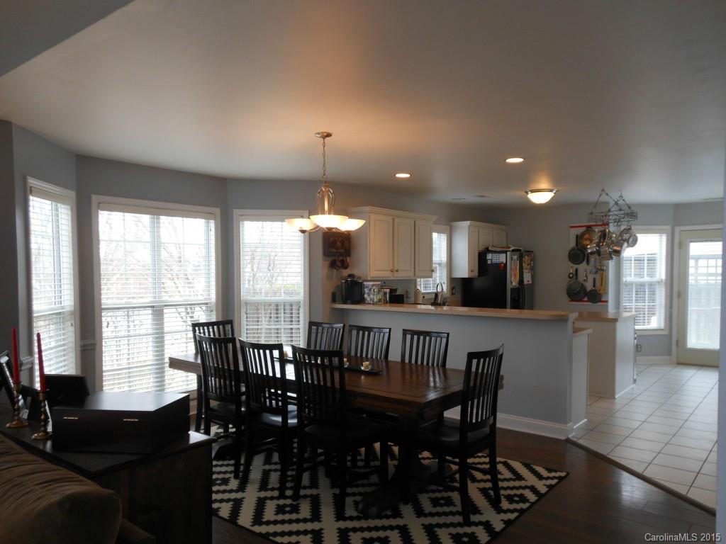 Colonial Village - Residential